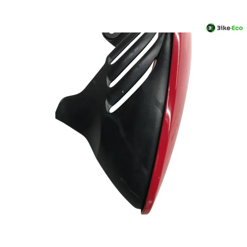 Ecope radiateur droit TRIUMPH STREET TRIPLE S 660 2017-2019