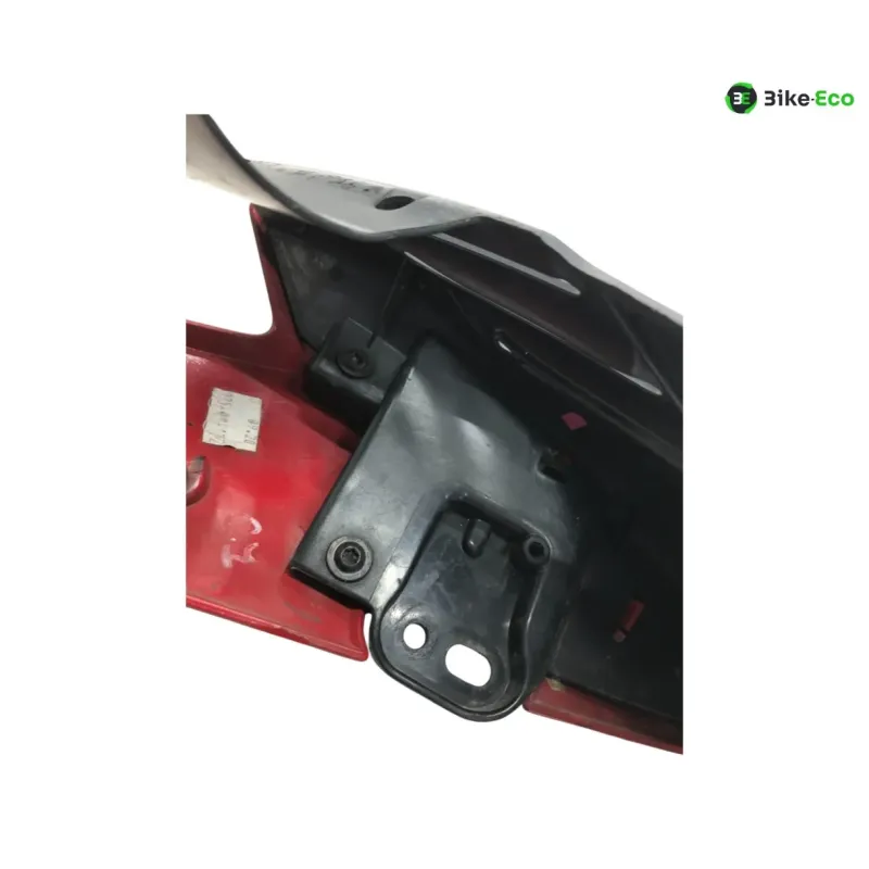 Ecope radiateur droit TRIUMPH STREET TRIPLE S 660 2017-2019