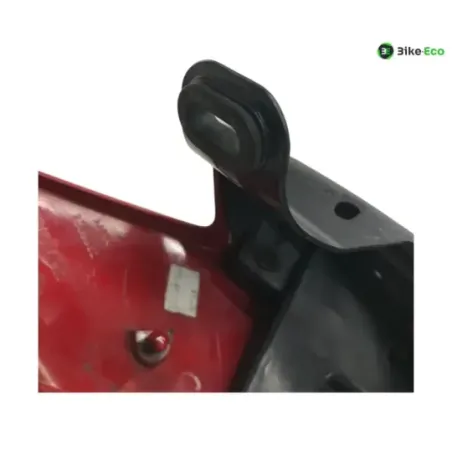 Ecope radiateur droit TRIUMPH STREET TRIPLE S 660 2017-2019