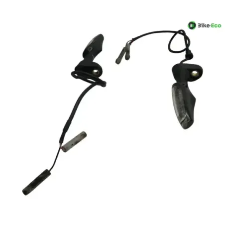 Clignotants avant TRIUMPH STREET TRIPLE S 660 2017-2019