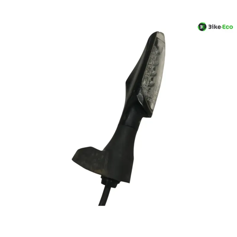 Clignotants avant TRIUMPH STREET TRIPLE S 660 2017-2019