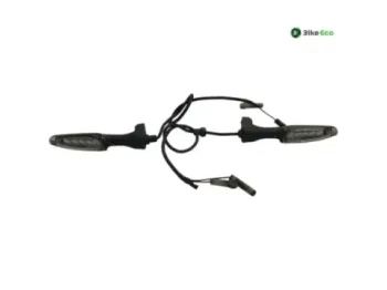 Clignotants avant TRIUMPH STREET TRIPLE S 660 2017-2019