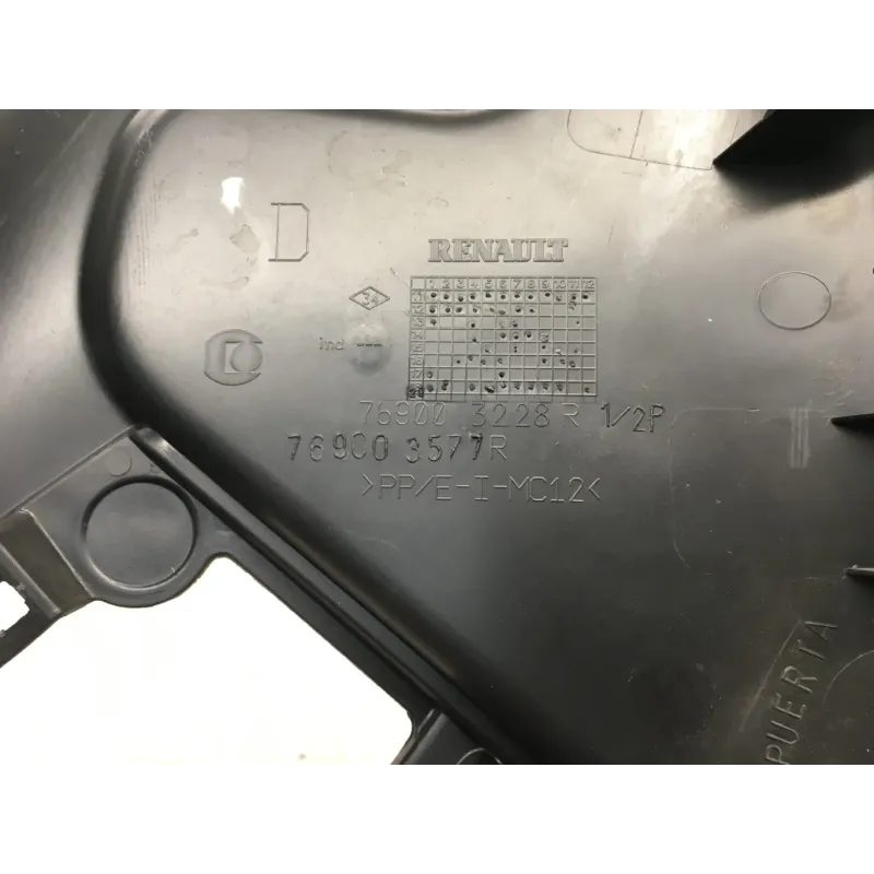 Cache interieur carenage gauche RENAULT TWIZY 45