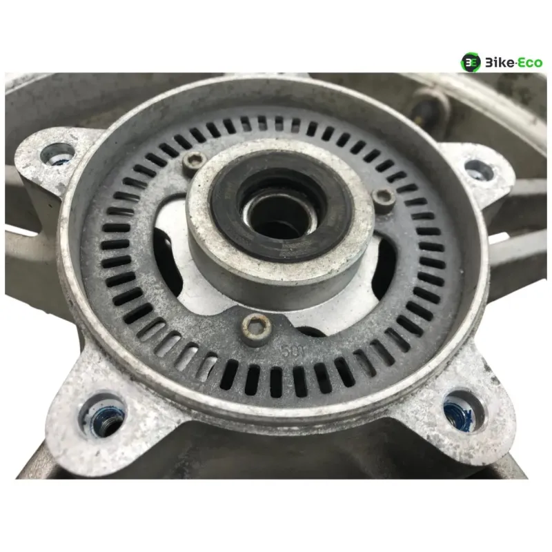 Jante avant SUZUKI AN 650 2003-2005 BURGMAN