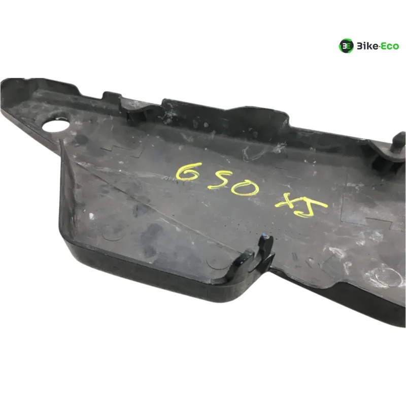Cache carenage sous selle gauche YAMAHA XJ 650 1980-1983