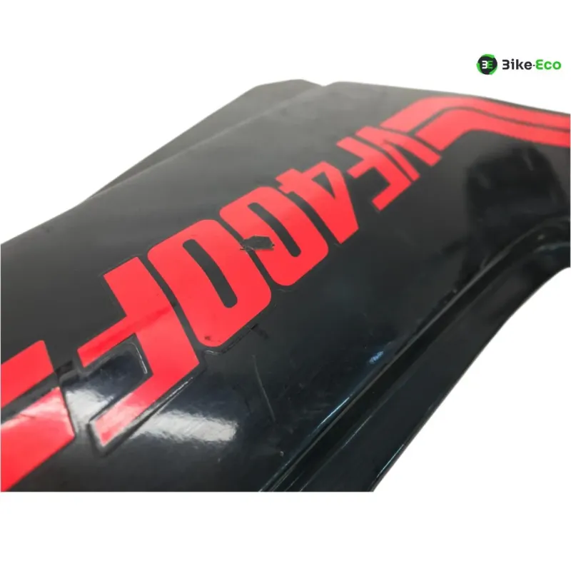 Cache carenage sous selle gauche HONDA VF 400 F 1983-1984