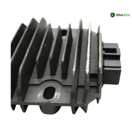 Regulateur charge batterie APRILIA SR 50 2010-2014 R FACTORY IE CARBU