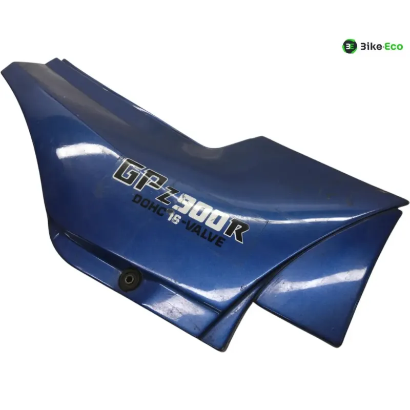 Cache carenage sous selle droit KAWASAKI GPZ 900 R 1984-1993 NINJA