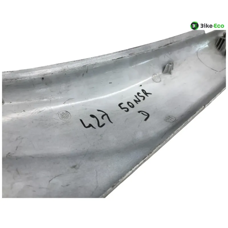 Cache carenage coque arriere droit HONDA NSR 50 1990-1995