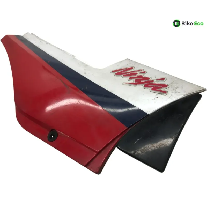 Cache carenage sous selle droit KAWASAKI GPZ 900 R 1984-1993 NINJA