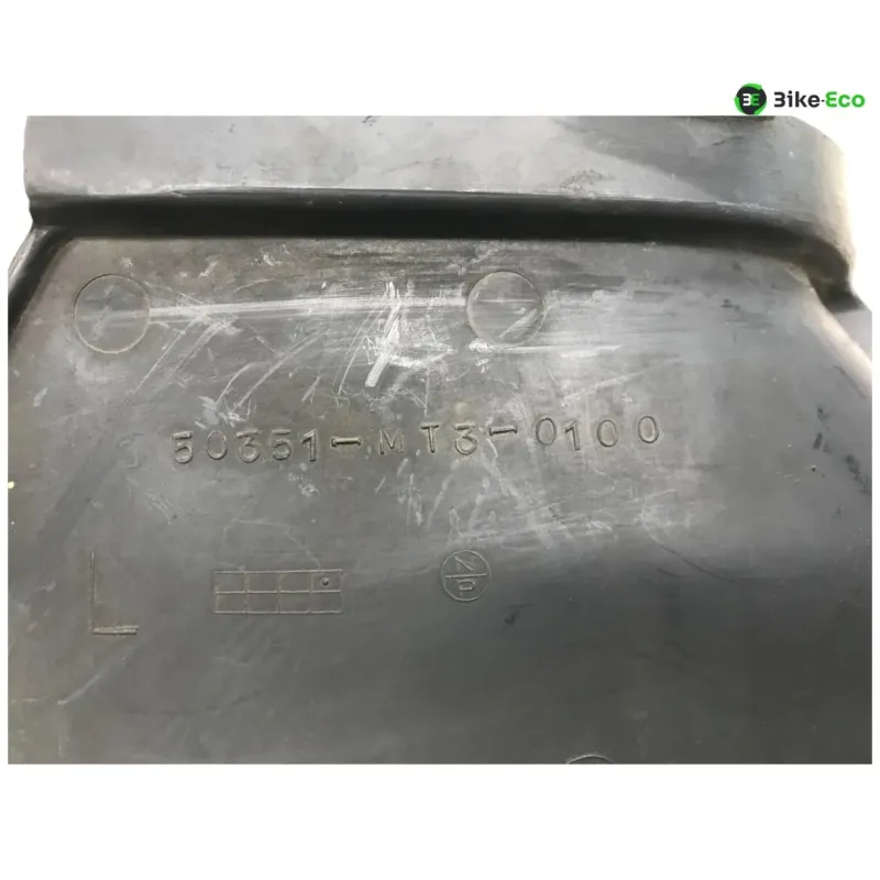 Cache lateral gauche HONDA ST 1100 1996-2002 PAN EUROPEAN