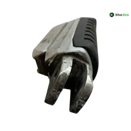 Repose pieds avant droit SUZUKI GSR 600 2006-2010