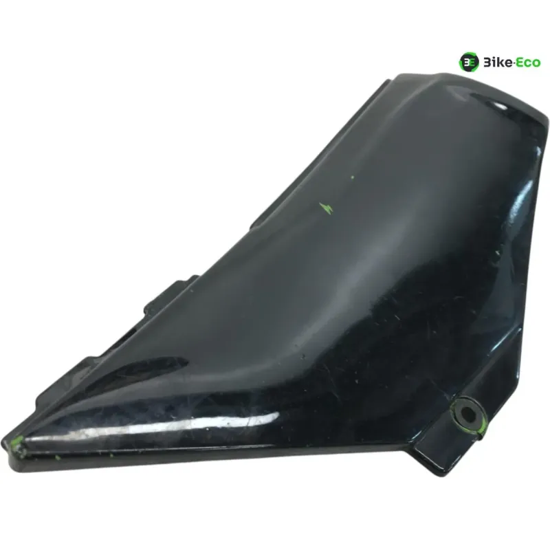 Cache carenage sous selle gauche KAWASAKI GPX 600 R 1988-1995