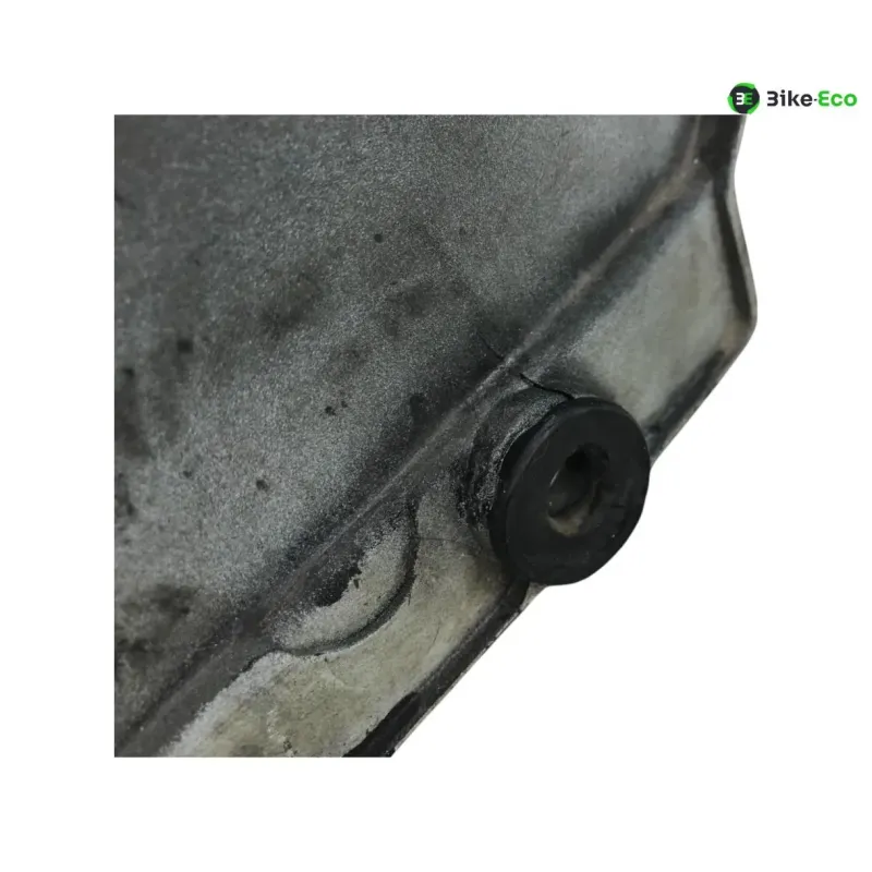 Cache carenage sous selle gauche KAWASAKI GPX 600 R 1988-1995