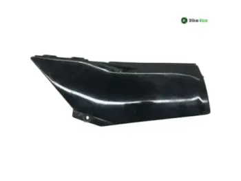 Cache carenage sous selle gauche KAWASAKI GPX 600 R 1988-1995