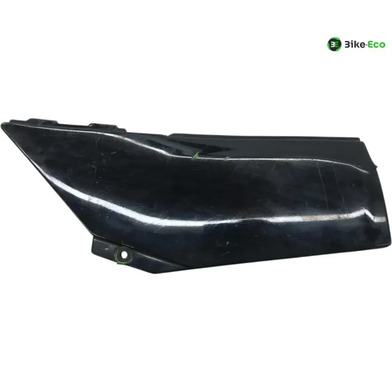 Cache carenage sous selle gauche KAWASAKI GPX 600 R 1988-1995