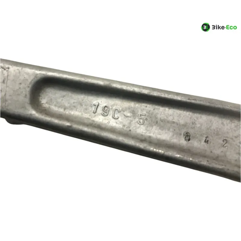 Platine avant droite SUZUKI GSX F 750 1998-2003