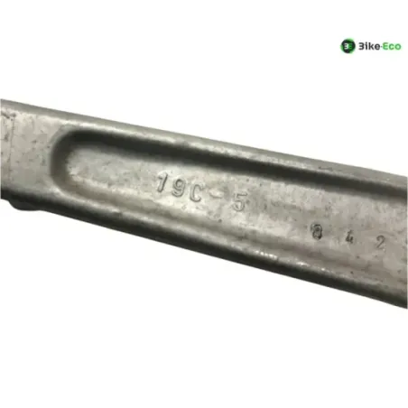 Platine avant droite SUZUKI GSX F 750 1998-2003