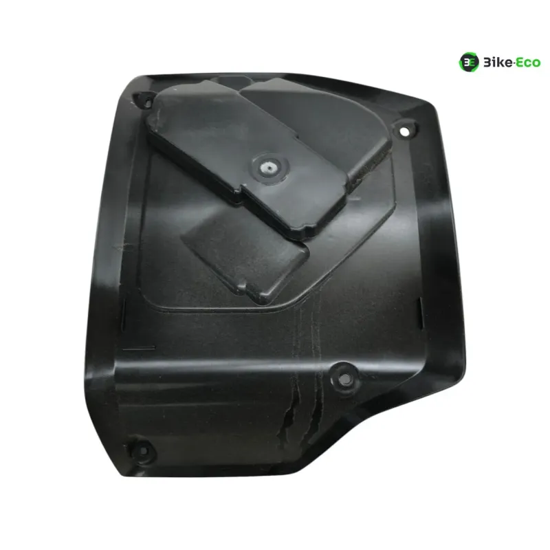 Cache lateral droit BMW CE 04 2021-2024