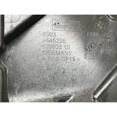Cache lateral droit BMW CE 04 2021-2024