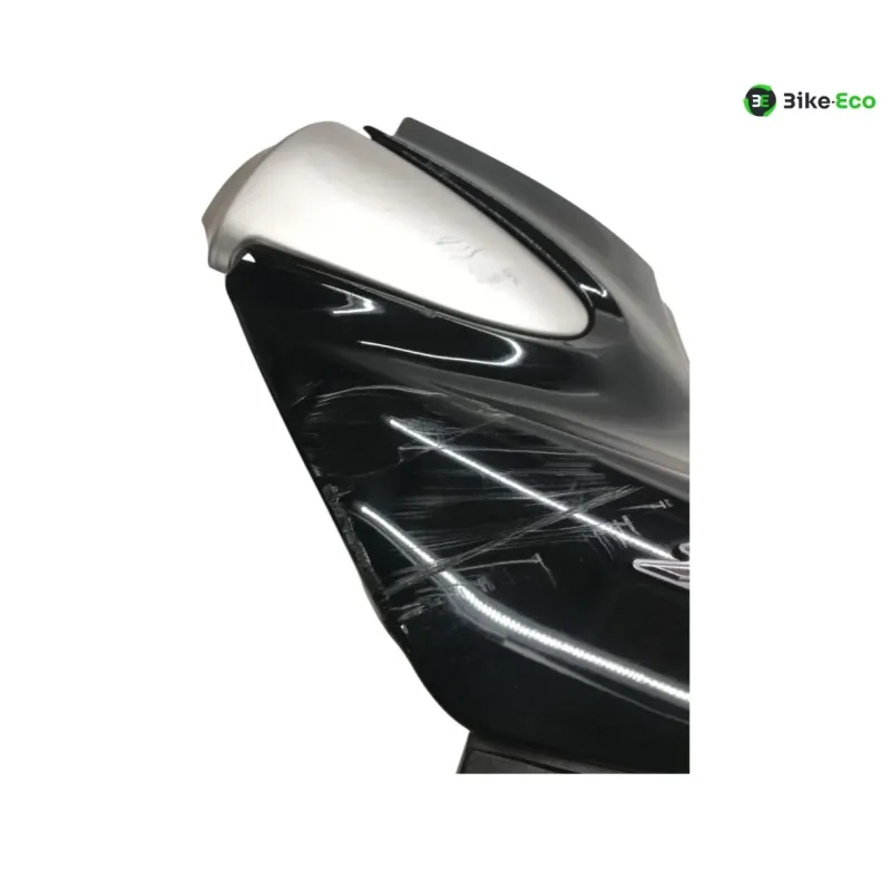 Cache carenage sous selle gauche YAMAHA XJR 1300 2004-2006