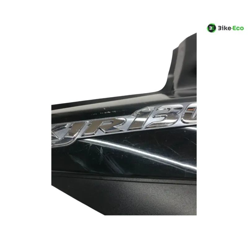 Cache carenage sous selle droit YAMAHA XJR 1300 2004-2006