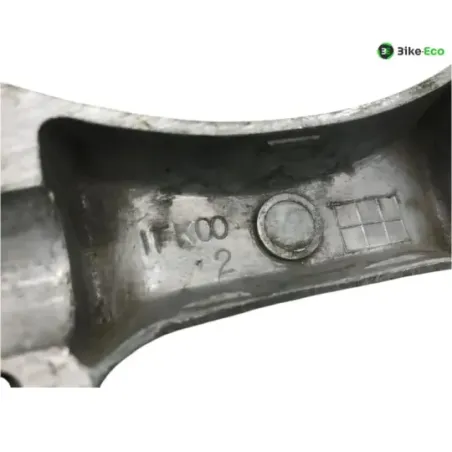 Pontets de guidon YAMAHA VMAX 1200 1986-2007