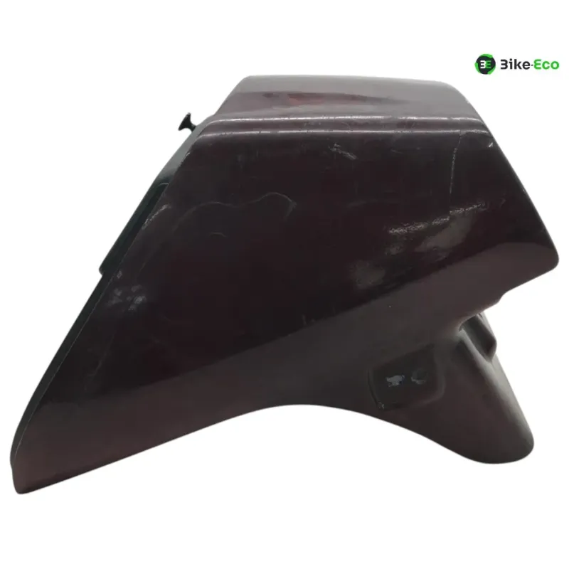 Cache carenage coque arriere SUZUKI GSX 750 E 1983-1986