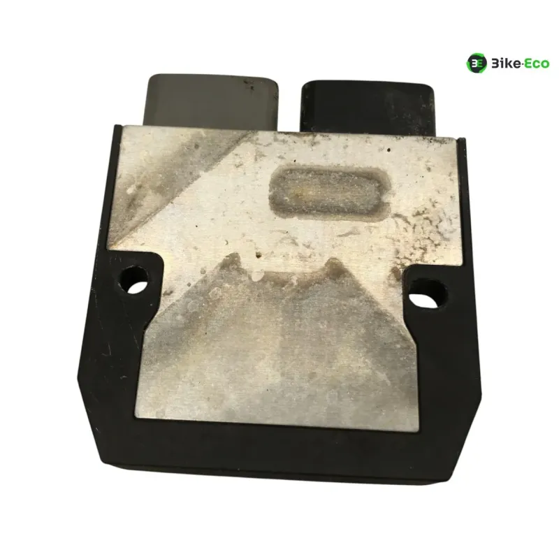 Regulateur charge batterie HONDA CB 650 F 2014-2016