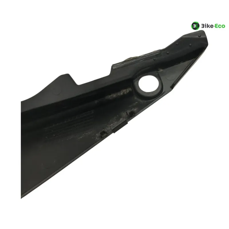 Cache carenage sous selle droit HONDA CB 650 F 2014-2016