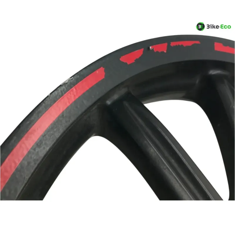 Jante avant GILERA FUOCO 500 2013-2014 LT