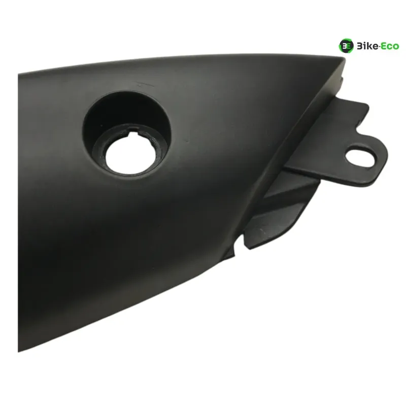 Cache carenage sous selle gauche YAMAHA BT 1100 2002-2004 BULLDOG