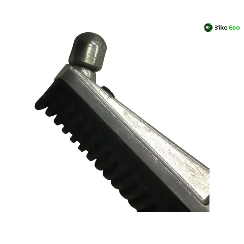 Repose pieds avant droit YAMAHA BT 1100 2002-2004 BULLDOG