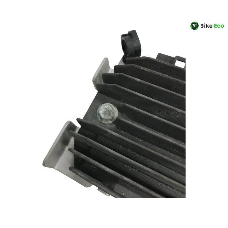 Regulateur charge batterie YAMAHA FZ6 600 2004-2006 FAZER