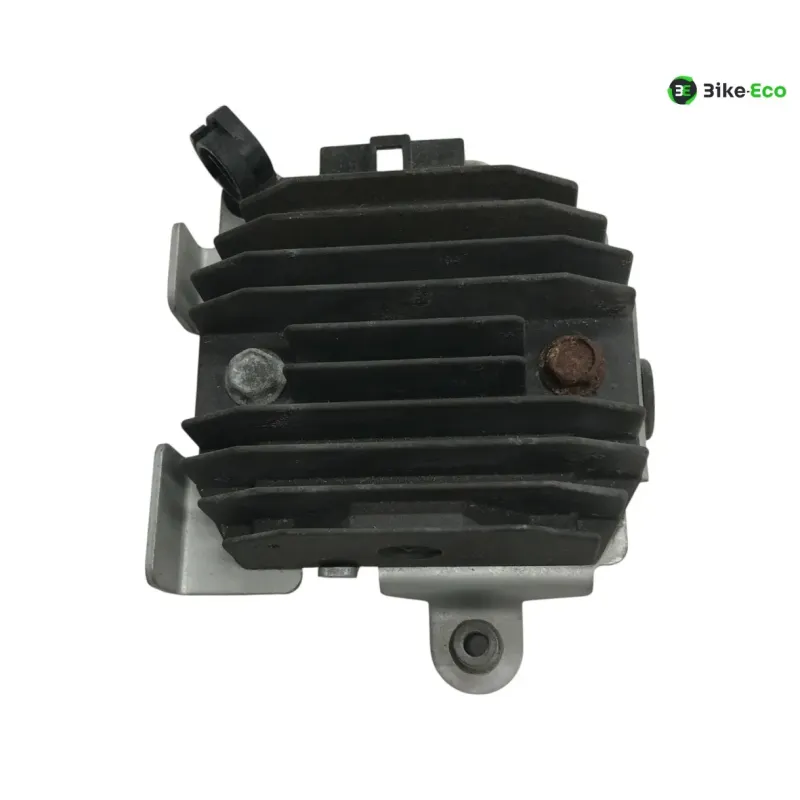 Regulateur charge batterie YAMAHA FZ6 600 2004-2006 FAZER