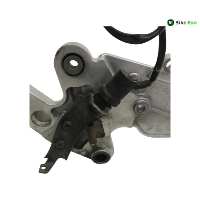 Platine avant droite YAMAHA FZ6 600 2004-2006 FAZER