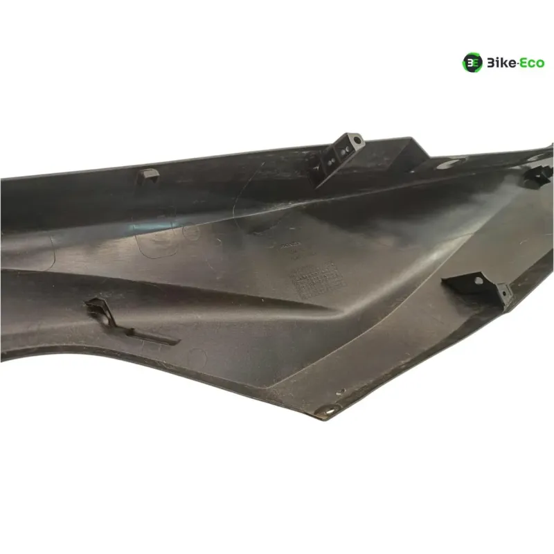 Cache carenage coque arriere droit HONDA NSS 125 2021-2022 FORZA