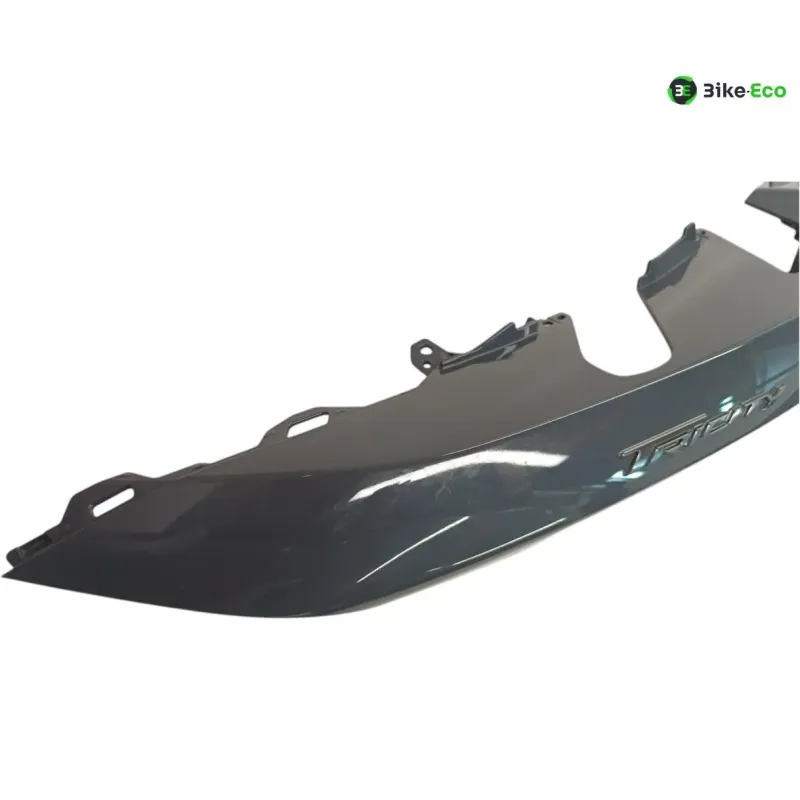 Cache carenage coque arriere droit YAMAHA MWD 300 TRICITY 2020-2022
