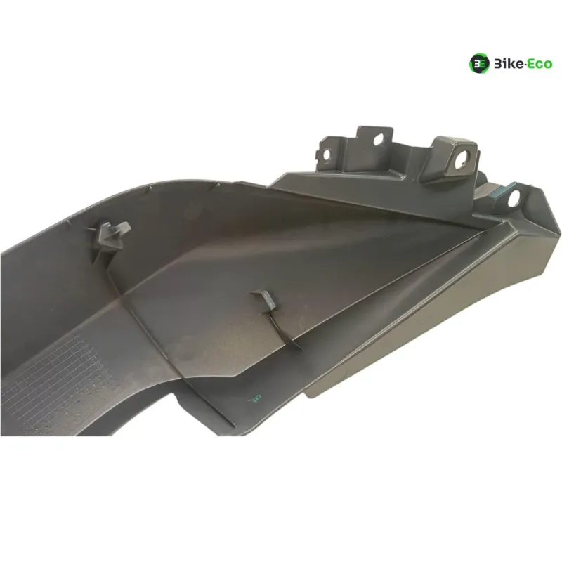 Cache carenage coque arriere droit YAMAHA MWD 300 TRICITY 2020-2022