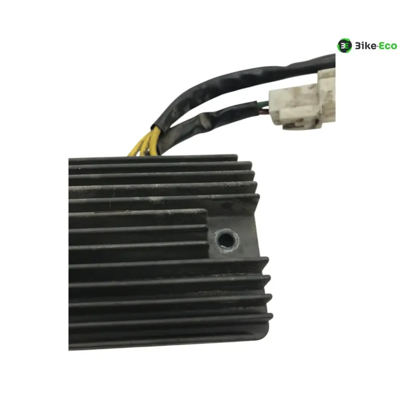 Regulateur charge batterie PIAGGIO VESPA GTS 300 2010-2013 IE