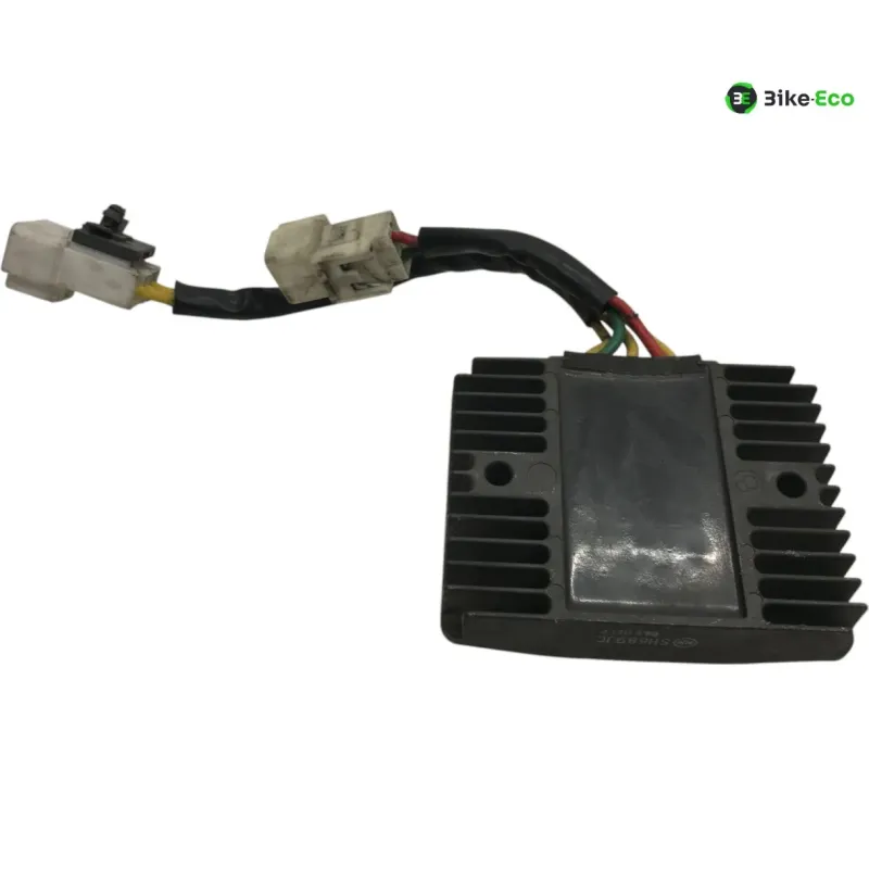 Regulateur charge batterie PIAGGIO VESPA GTS 300 2010-2013 IE