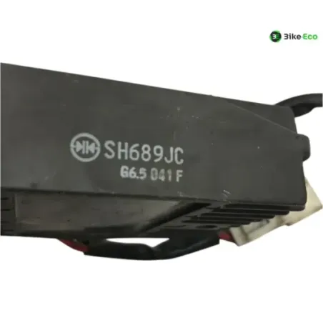 Regulateur charge batterie PIAGGIO VESPA GTS 300 2010-2013 IE