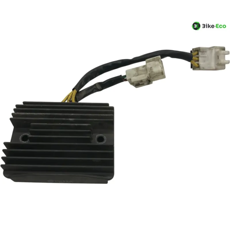 Regulateur charge batterie PIAGGIO VESPA GTS 300 2010-2013 IE