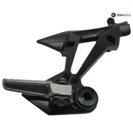 Platine et repose pieds arriere droit KAWASAKI Z 750 2007-2010