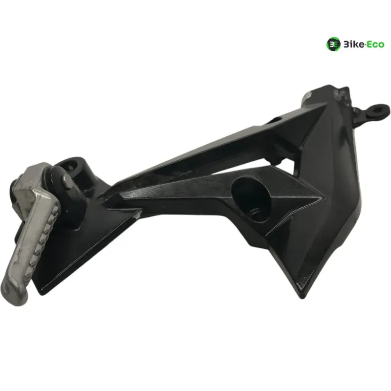 Platine et repose pieds arriere gauche KAWASAKI Z 750 2007-2010