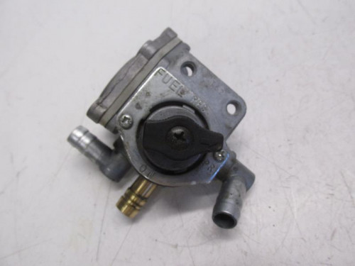 Robinet essence SUZUKI GSE 500 03-06