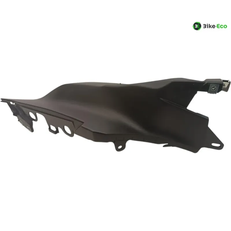 Cache carenage coque arriere droit YAMAHA YZF 700 2022-2024 R7