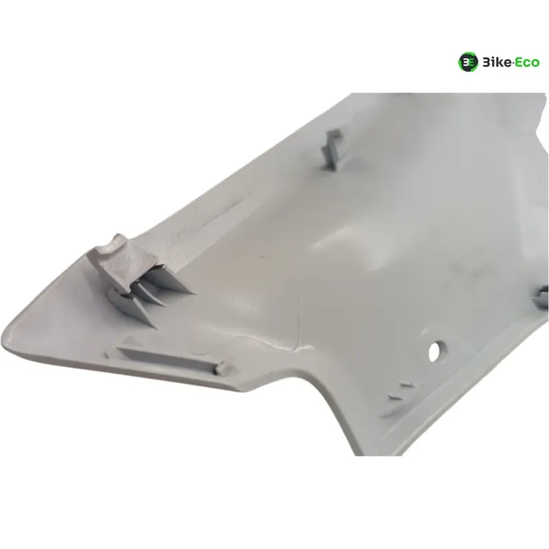 Cache interieur carenage droit YAMAHA YZF 700 2022-2024 R7