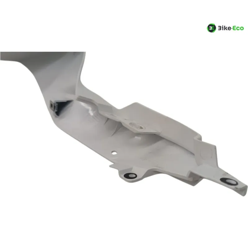Cache carenage coque arriere gauche YAMAHA YZF 700 2022-2024 R7