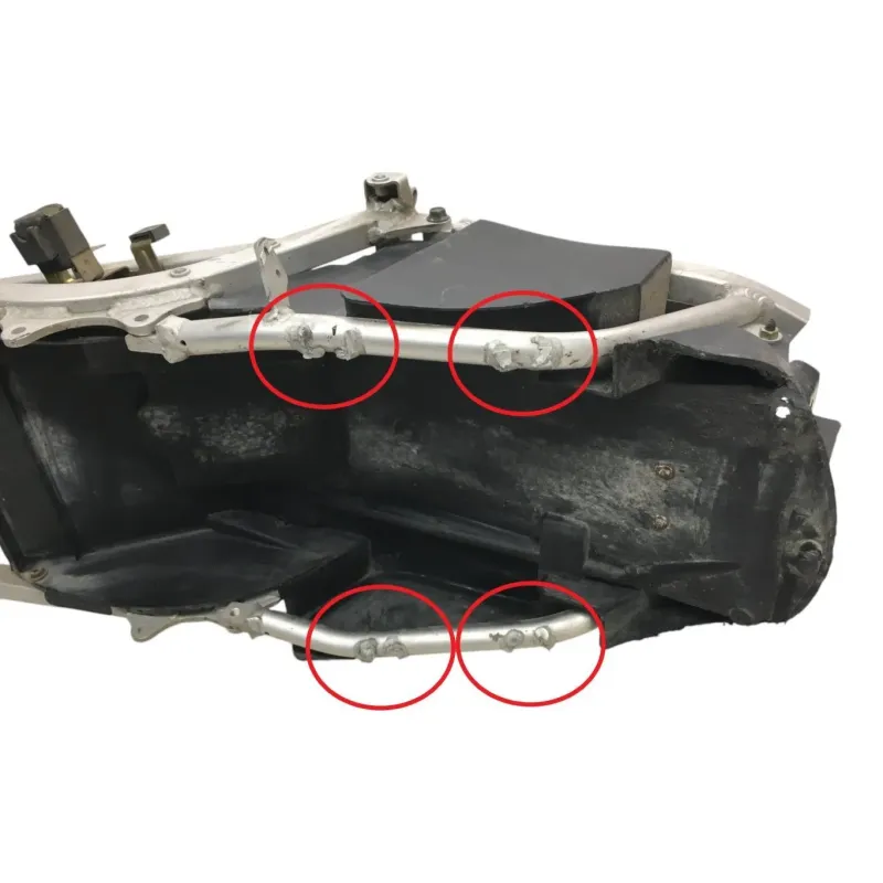 Boucle cadre arriere SUZUKI GSXR 600 1997-2000